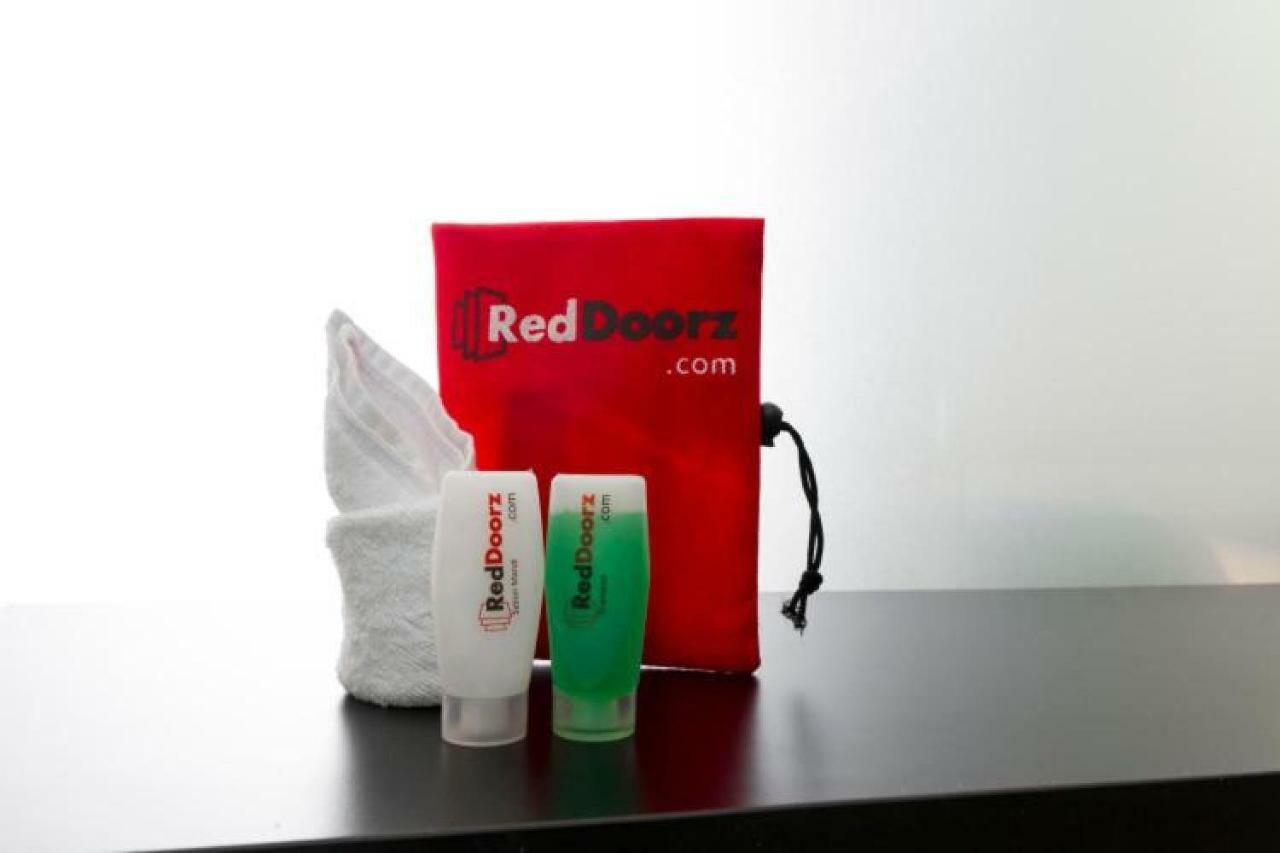 Reddoorz @ Baloi Batam Hotel Ngoại thất bức ảnh